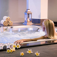 Royal Jacuzzi Massage